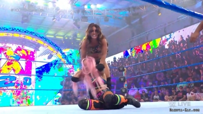 Click to view full size image
==============
dakotanxt20220412_00_05_30_15_Still542.jpg dakotanxt20220412_00_05_30_15_Still542.jpg