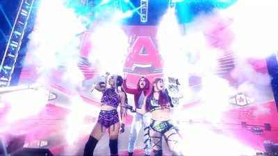 Click to view full size image
==============
dakotaraw20220919_00_00_46_00_Still060.jpg dakotaraw20220919_00_00_46_00_Still060.jpg