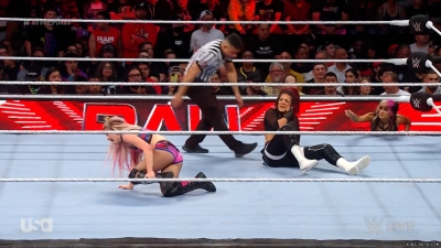 Click to view full size image
==============
dakotaraw20220919_00_19_22_00_Still1227.jpg dakotaraw20220919_00_19_22_00_Still1227.jpg