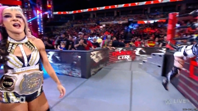 Click to view full size image
==============
dakotaraw20221017_00_00_33_15_Still061.jpg dakotaraw20221017_00_00_33_15_Still061.jpg