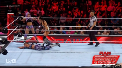 Click to view full size image
==============
dakotaraw20221017_00_06_38_00_Still335.jpg dakotaraw20221017_00_06_38_00_Still335.jpg