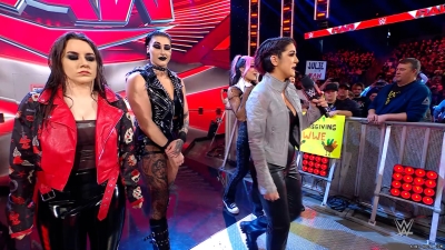 Click to view full size image
==============
dakotaraw20221121_00_00_34_00_Still043.jpg dakotaraw20221121_00_00_34_00_Still043.jpg