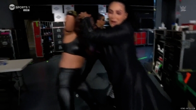 Click to view full size image
==============
dakotaraw20240805_00_00_17_25_Still076.jpg dakotaraw20240805_00_00_17_25_Still076.jpg