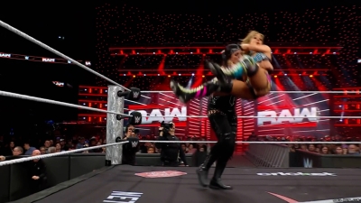 Click to view full size image
==============
dakotaraw20250210_00_01_39_00_Still200.jpg dakotaraw20250210_00_01_39_00_Still200.jpg