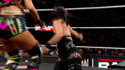 Click to view full size image
==============
dakotaraw20250210_00_02_56_15_Still488.jpg dakotaraw20250210_00_02_56_15_Still488.jpg