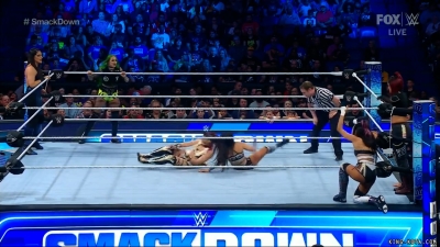 Click to view full size image
==============
dakotasd20221014_00_04_35_15_Still419.jpg dakotasd20221014_00_04_35_15_Still419.jpg